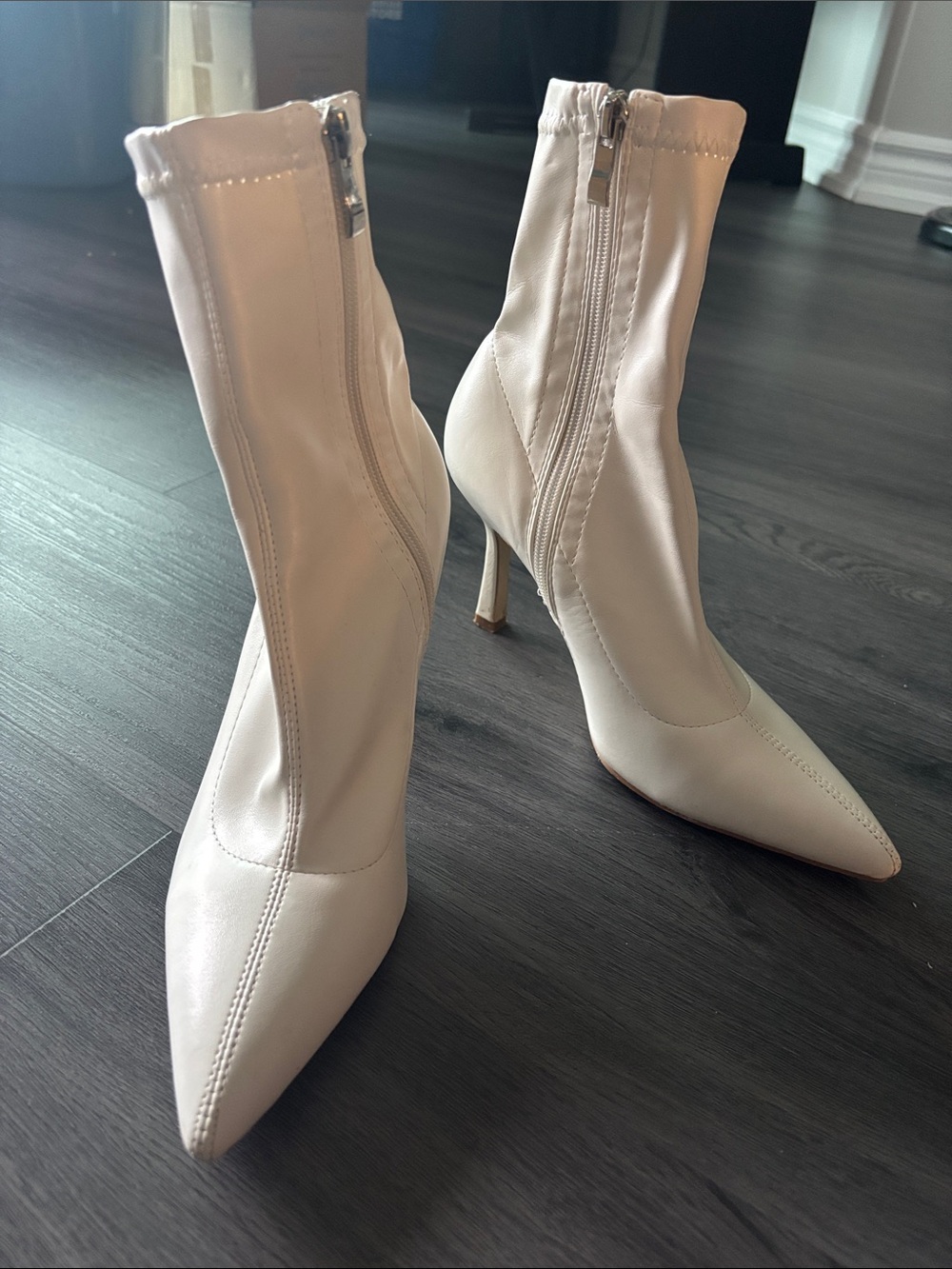 Women’s Pointed Toe White Ankle Boots with Side Zip - Princess Polly